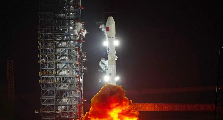 Китай запустил геостационарный спутник связи ChinaSat-9C